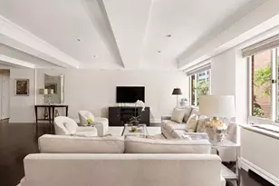 201 E 80th St, New York City, NY 10075 - Photo 2