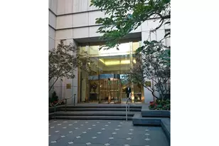 200 E 61st St, New York, NY 10065 - Photo 12