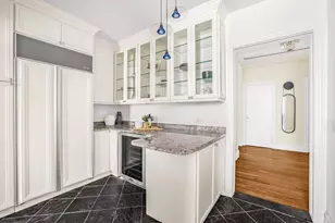 1049 Park Ave, New York City, NY 10028 - Photo 6
