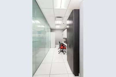 50 W 47th Street #2007, New York, NY 10036 - Photo 6