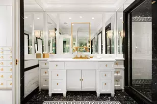 781 5th Ave, New York City, NY 10022 - Photo 12