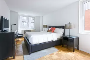 230 W 55th St, New York, NY 10019 - Photo 2