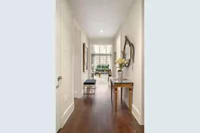 255 E 74th Street #6B, New York City, NY 10021 - Photo 2