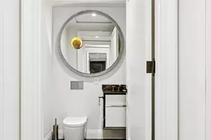 301 Park Ave, New York, NY 10022 - Photo 32