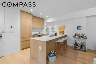 98 Front St, New York, NY 11201 - Photo 4