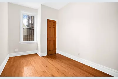408 E 29th Street, New York City, NY 11226 - Photo 6
