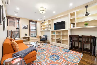 69 Pineapple Street #8, New York City, NY 11201 - Photo 1