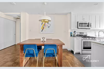 241 E 76th Street #5D, New York City, NY 10075 - Photo 4
