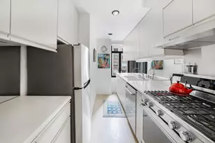 25 W 54th St, New York City, NY 10019 - Photo 6