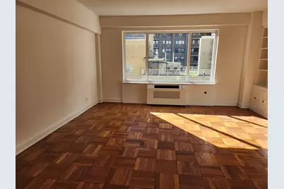 40 Central Park S #12F, New York, NY 10019 - Photo 6