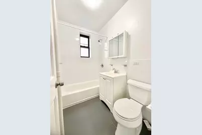 43-29 39th Place #26, Sunnyside, NY 11104 - Photo 6