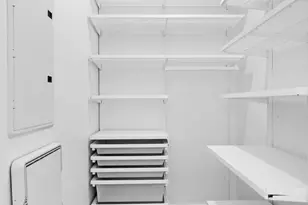 1105 Cortelyou Rd, New York City, NY 11218 - Photo 12