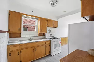 61-82 56th St, Maspeth, NY 11378 - Photo 38