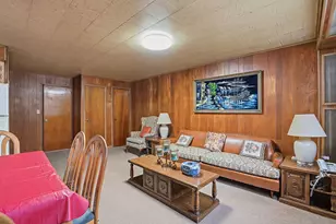 61-82 56th St, Maspeth, NY 11378 - Photo 24