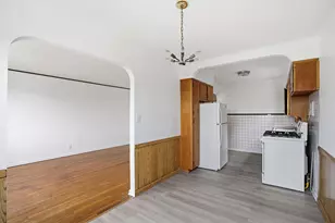 61-82 56th St, Maspeth, NY 11378 - Photo 34