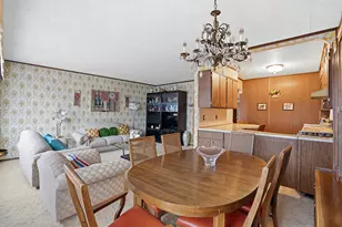 61-82 56th St, Maspeth, NY 11378 - Photo 18