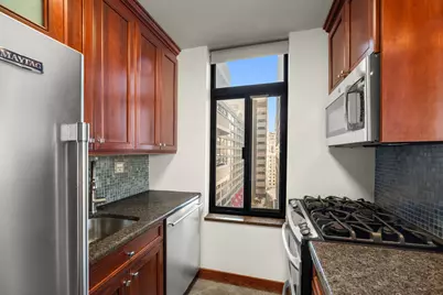 400 E 70th Street #1001, New York City, NY 10021 - Photo 6
