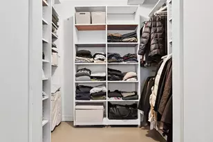 333 W 56th St, New York City, NY 10019 - Photo 6