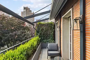 146 Waverly Pl, New York, NY 10014 - Photo 38