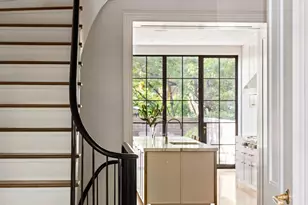 354 W 20th St, New York, NY 10011 - Photo 6