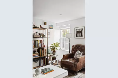 362 W 19th Street, New York, NY 10011 - Photo 28