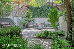 362 W 19th St, New York, NY 10011 - Photo 16