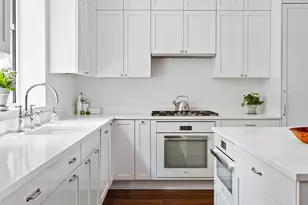 362 W 19th St, New York, NY 10011 - Photo 6