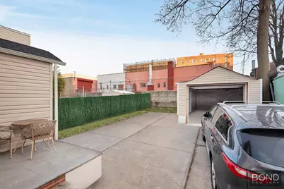 4810 Osgood Street, New York City, NY 10470 - Photo 10