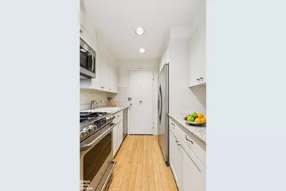 60 Sutton Place S #3HS, New York City, NY 10022 - Photo 10