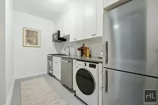 160 E 3rd St, New York City, NY 10009 - Photo 10