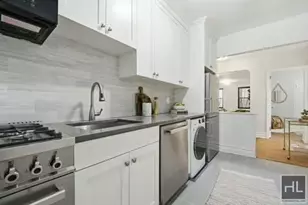 160 E 3rd St, New York, NY 10009 - Photo 8