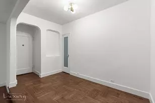 225 E 74th St, New York, NY 10021 - Photo 8