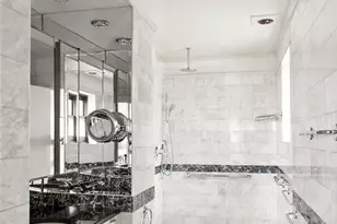 58 W 58th St, New York City, NY 10019 - Photo 6