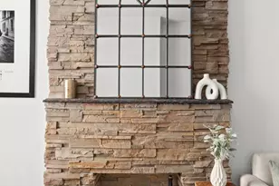 429 W 24th St, New York, NY 10011 - Photo 8