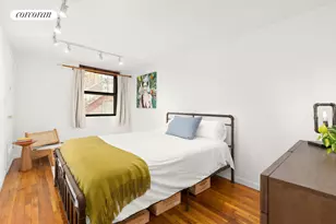 429 W 24th St, New York, NY 10011 - Photo 6