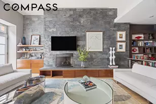 157 E 84th St, New York City, NY 10028 - Photo 2