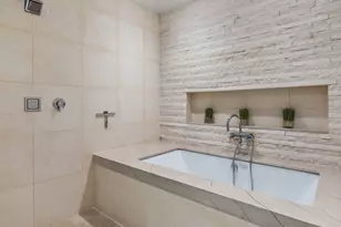 157 E 84th St, New York City, NY 10028 - Photo 22