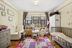 241 E 76th St, New York City, NY 10021 - Photo 4