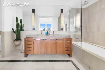 400 5th Avenue #33B, New York, NY 10018 - Photo 6