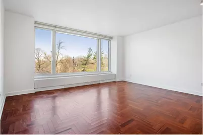 240 Riverside Boulevard #3C, New York, NY 10069 - Photo 1