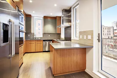 22 Renwick Street #5B, New York City, NY 10013 - Photo 2