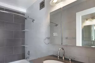 299 W 12th St, New York City, NY 10014 - Photo 10