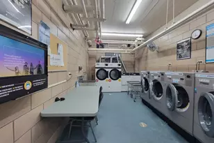 240 E 46th St, New York City, NY 10017 - Photo 6