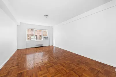 240 E 46th Street #8H, New York City, NY 10017 - Photo 2