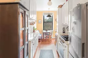 657 E 26th St, New York City, NY 11210 - Photo 4