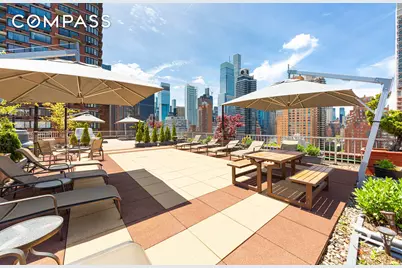 301 E 62nd Street #5E, New York City, NY 10065 - Photo 12