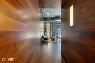 305 W 16th St, New York, NY 10011 - Photo 10