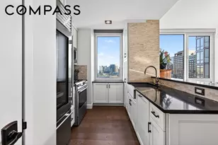 635 W 42nd St, New York City, NY 10036 - Photo 6