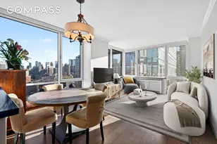 635 W 42nd St, New York, NY 10036 - Photo 2