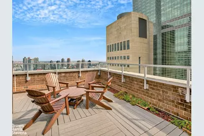 333 E 45th Street #7B, New York City, NY 10017 - Photo 10